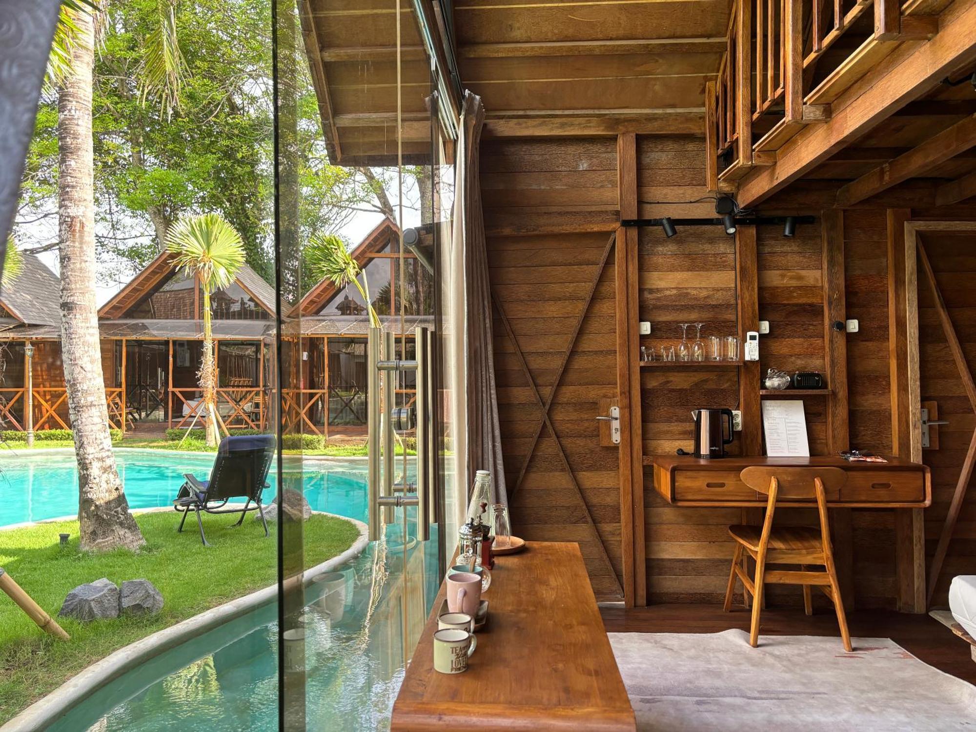 Bali Lagoon Bungalows, Nusa Dua Benoa Exterior photo
